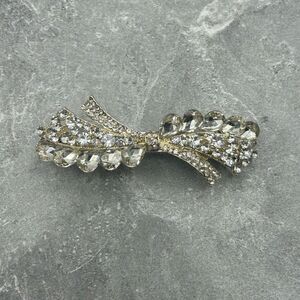 NWOT Fashion Jewelry Gold Tone Rhinestones Barrette Hair Clip Accessory Gift
